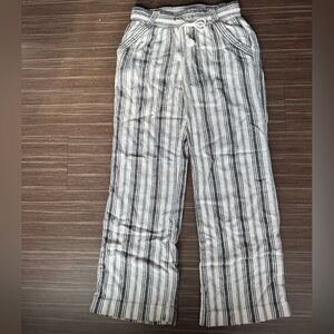 Jolt Gray and White Striped Pants